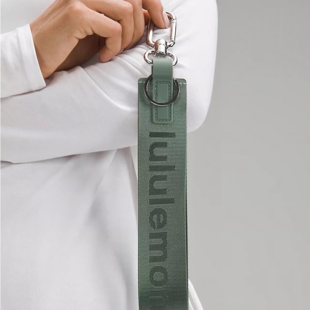 Lululemon Never Lost Keychain